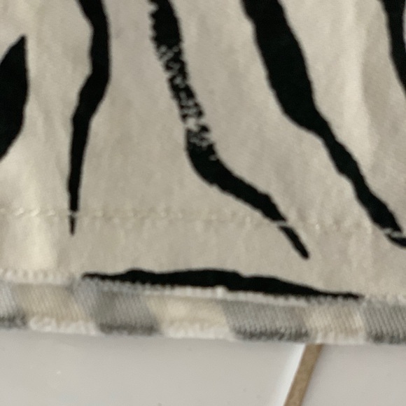 ATM Zebra Print Skirt - Picture 5 of 6